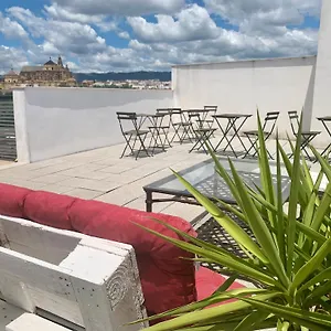  Apartament Turisticos Califal