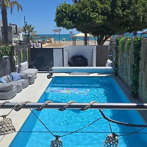 https://casa-a-pie-de-playa-en-playamar.hotelsinnerja.org